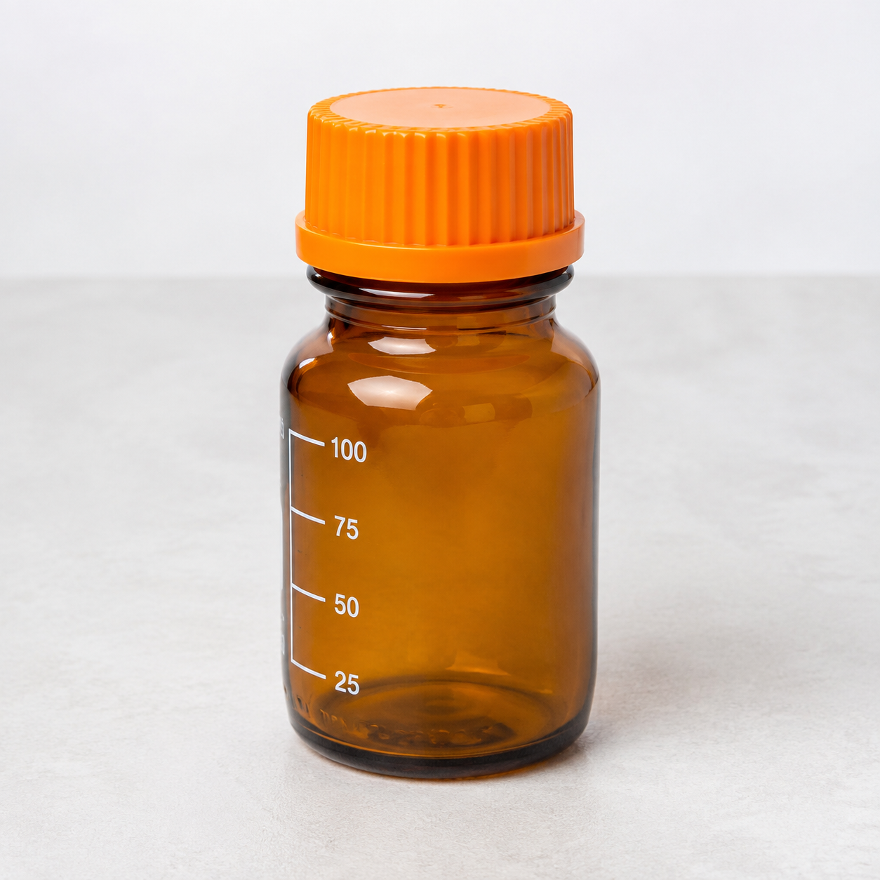 Amber Glass Reagent Bottle — 100 mL - Image 2